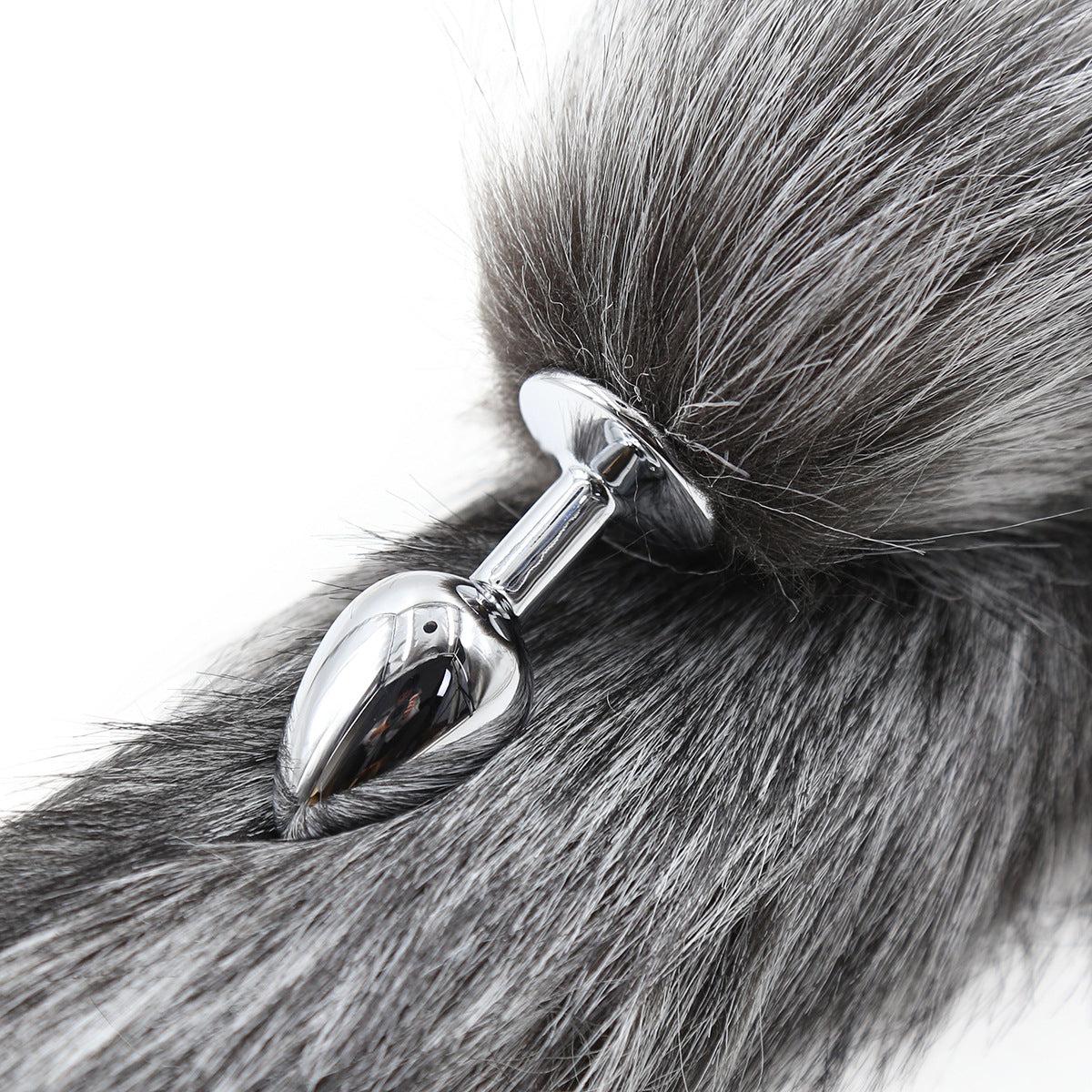 Plug Anal Queue De Renard Grise En Fausse Fourrure