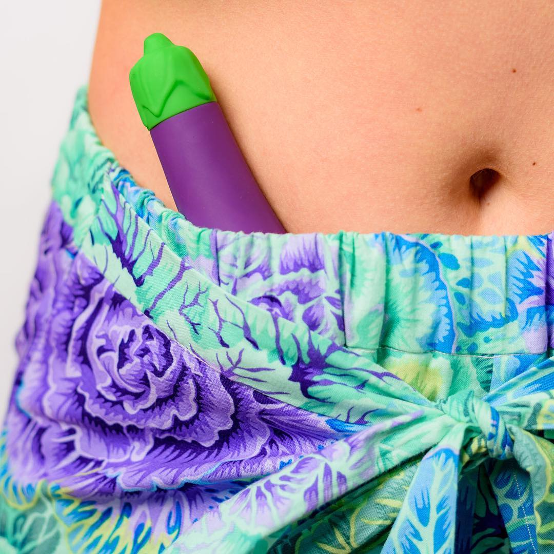 Violet Aubergine Mini Vibromasseur Clitoridien